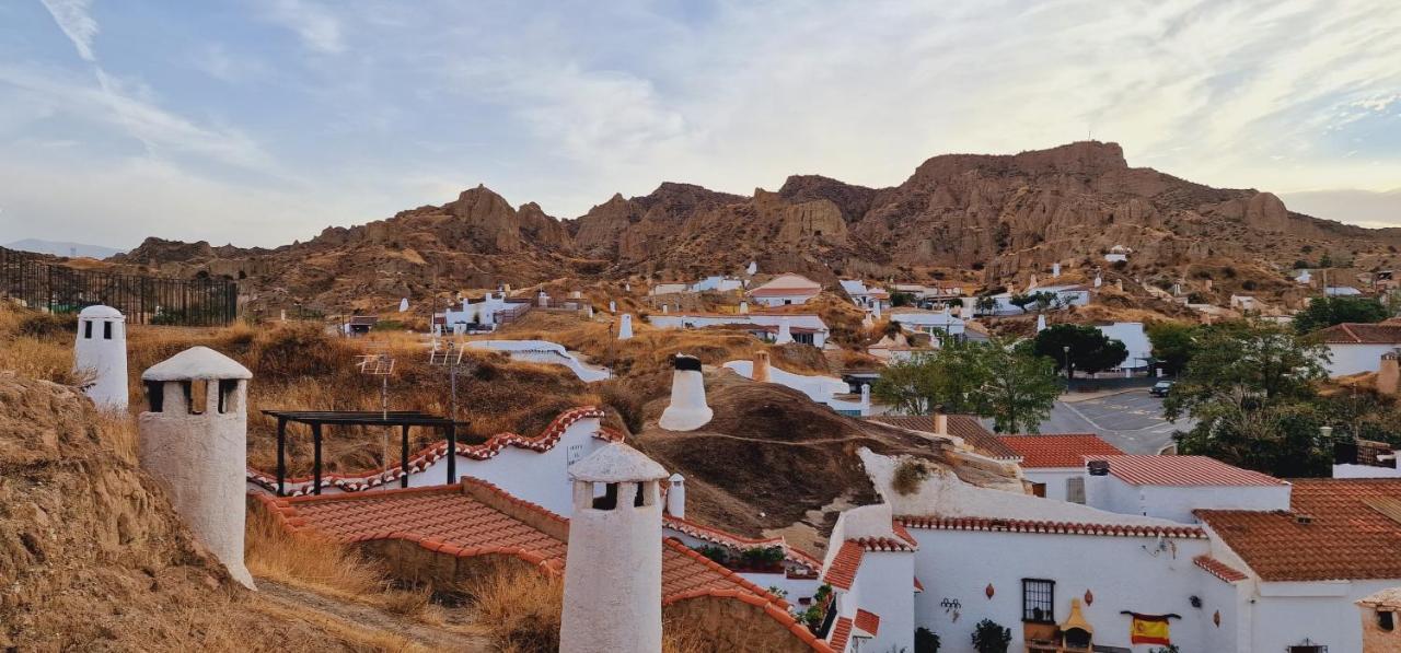 Villa Cueva De La Higuera Guadix Exterior foto
